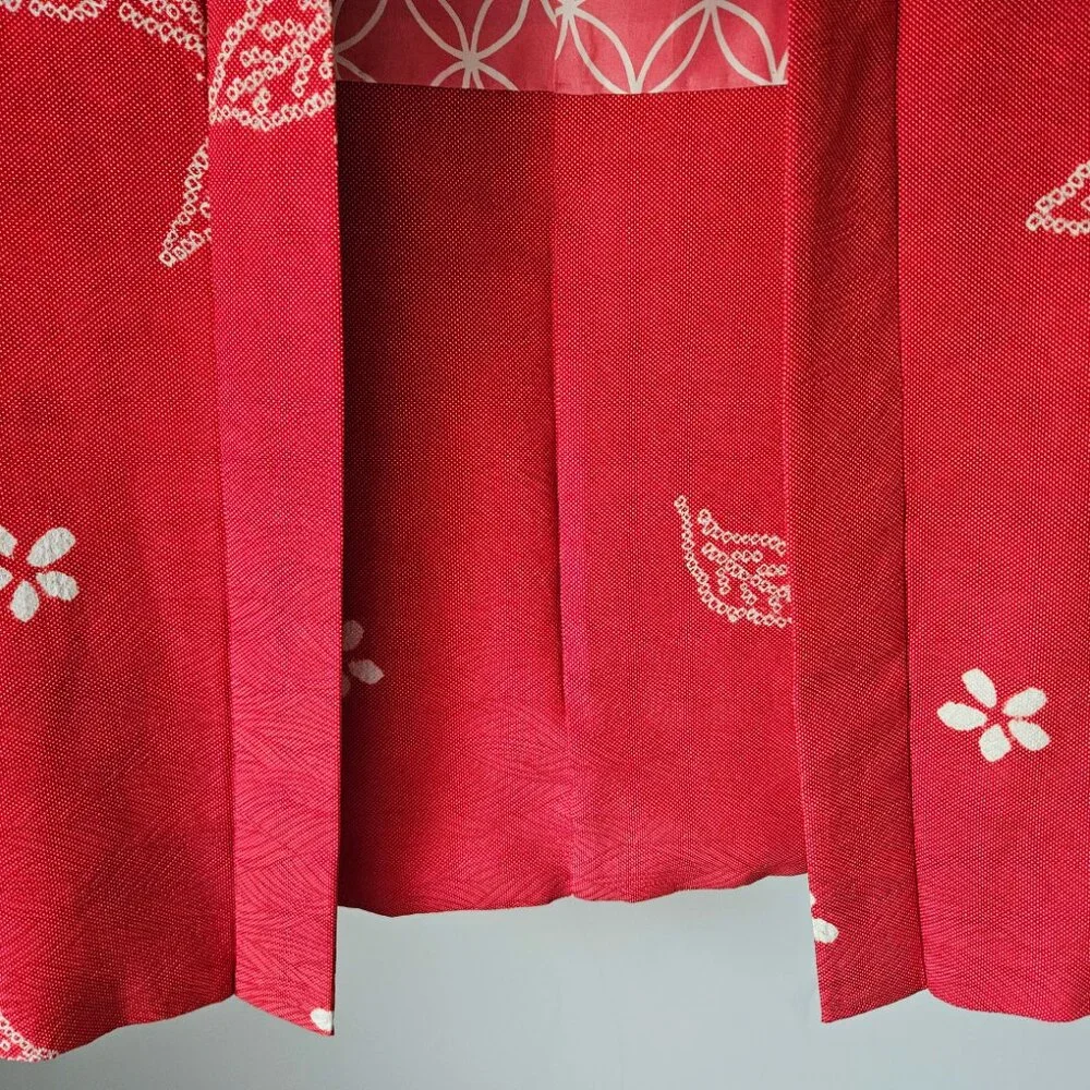 Vintage Red Silk Kimono Jacket: Jacquard Shibori Haori H1526 - Picture 3 of 11